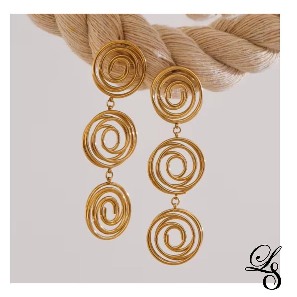 ✨New 18K Gold Round Hollow Long Drop Earrings ✨